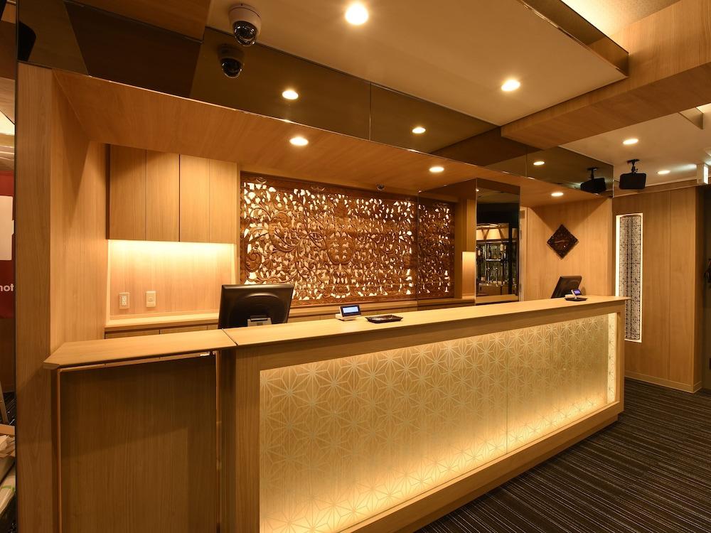 Capsule Hotel Anshin Oyado Premium Resort Kyoto Shijo Karasuma Zewnętrze zdjęcie